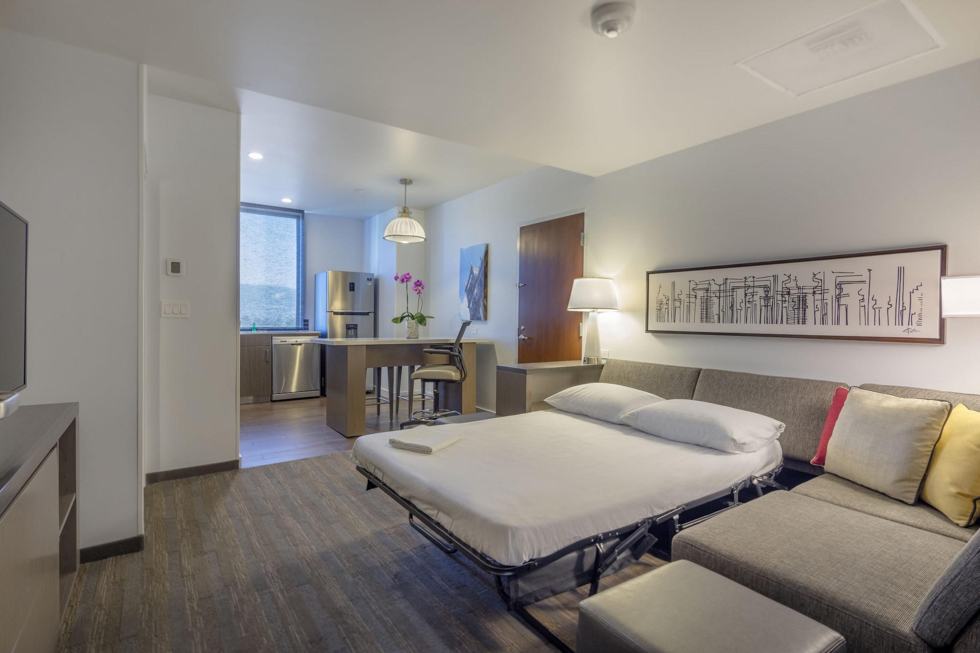 Hyatt House Santa Fe Hotel 4*